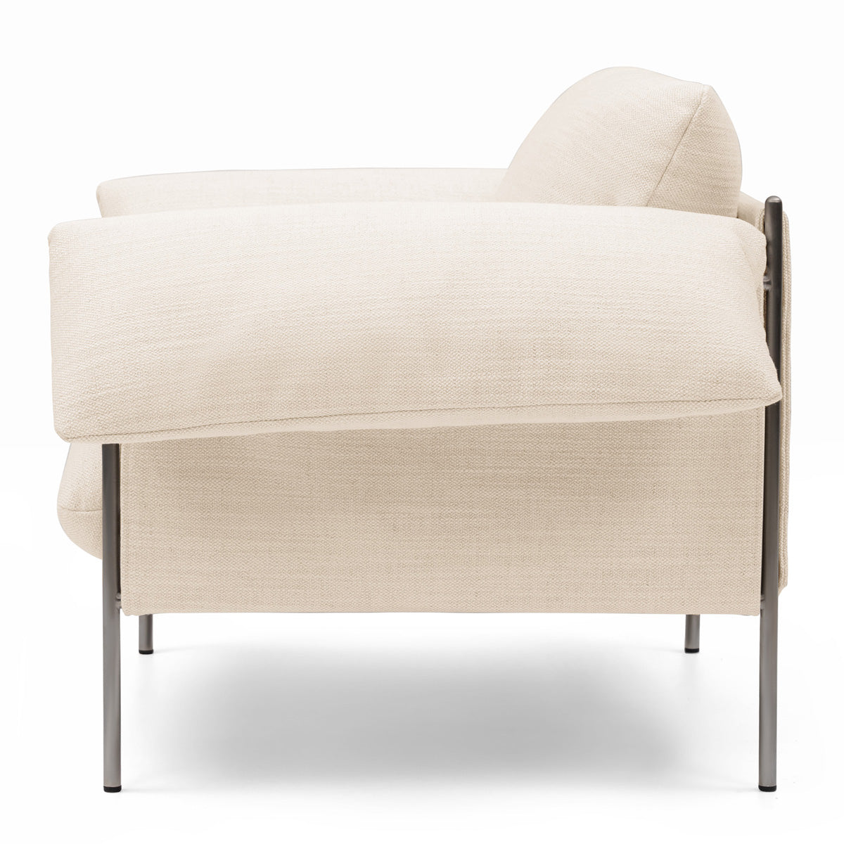 Fauteuil Alva avec cadre en acier brossé