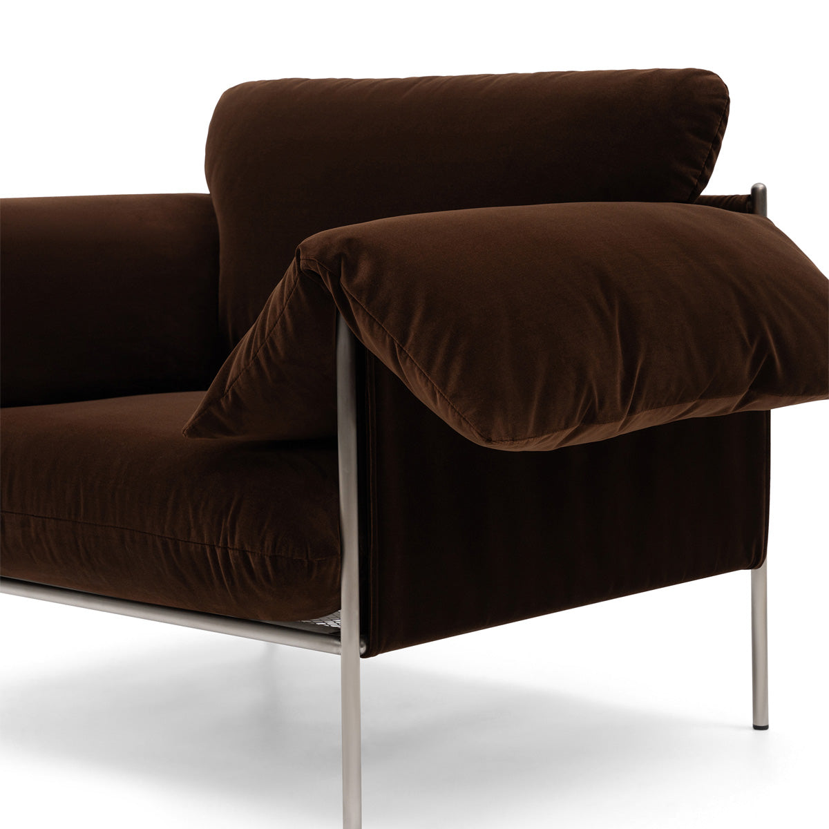 Fauteuil Alva avec cadre en acier brossé