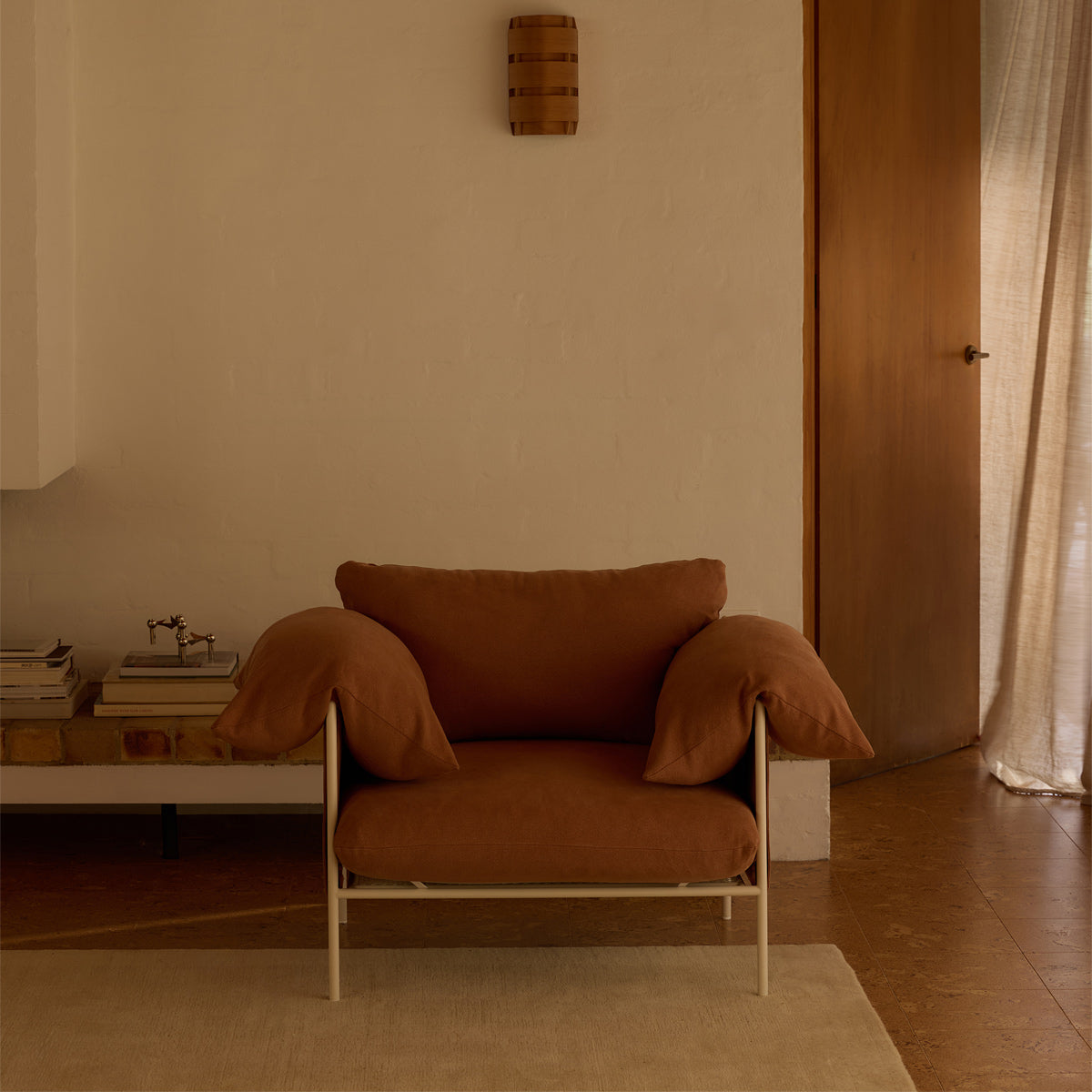 Fauteuil Alva Nougat Frame