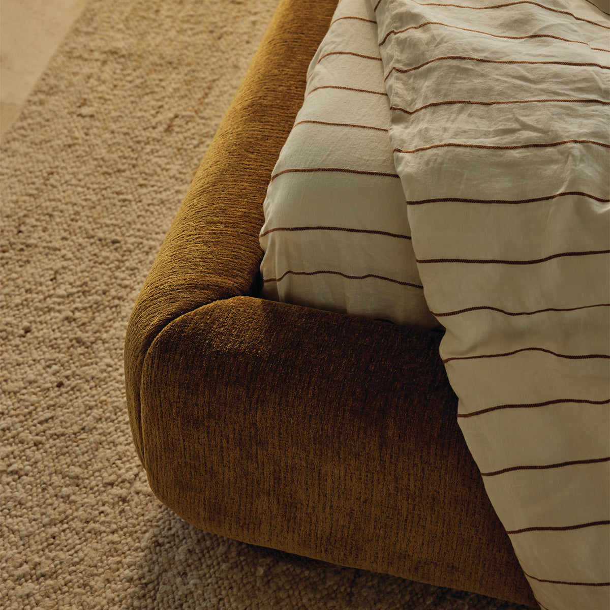 Lit Queen avec rangement Lull