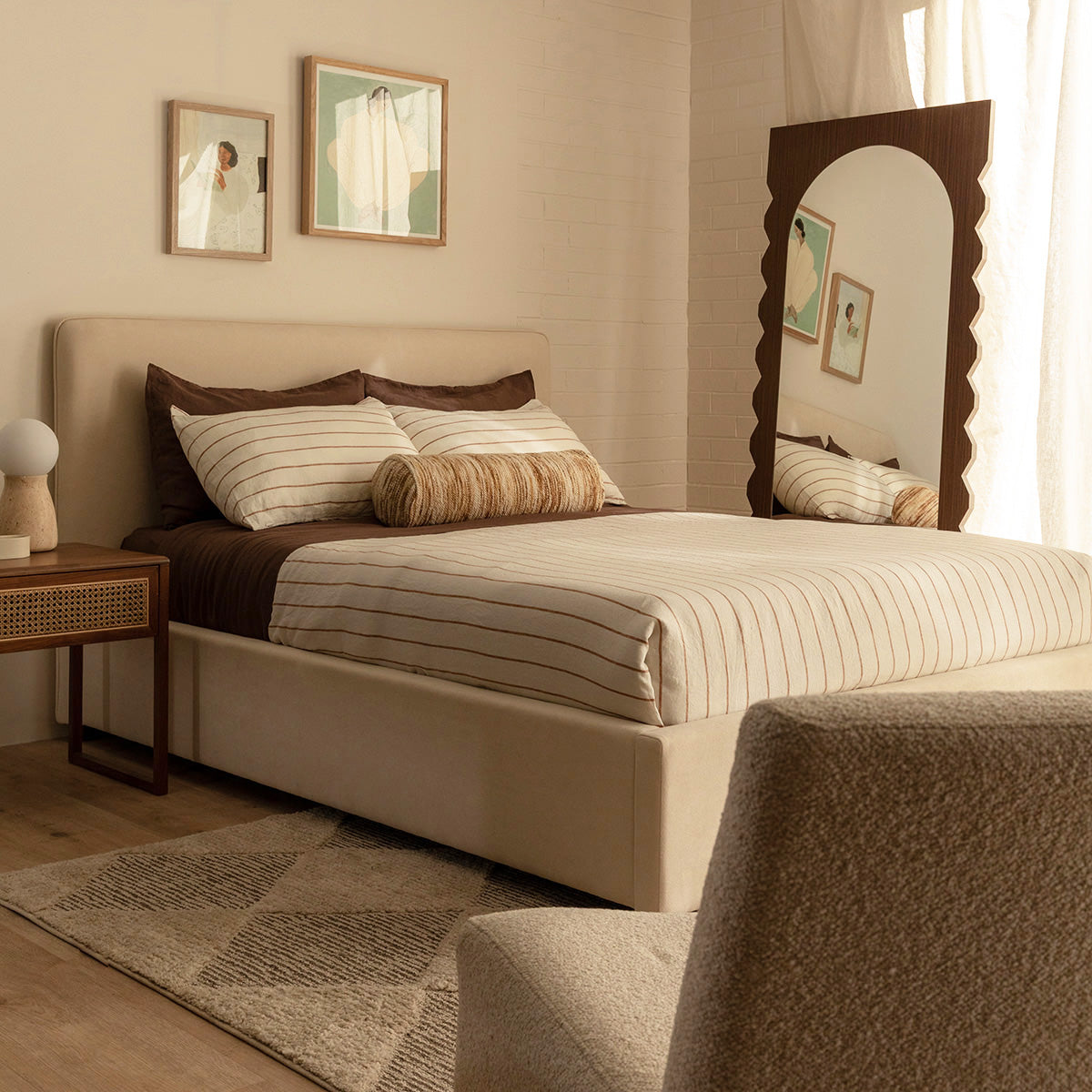 Miroir de sol en noyer Azzurra