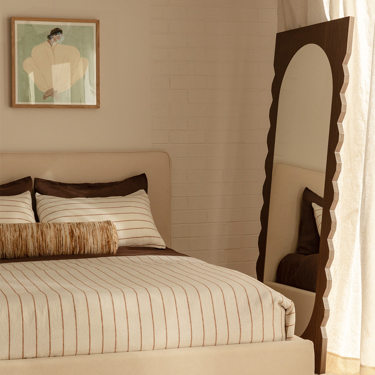 Miroir de sol en noyer Azzurra