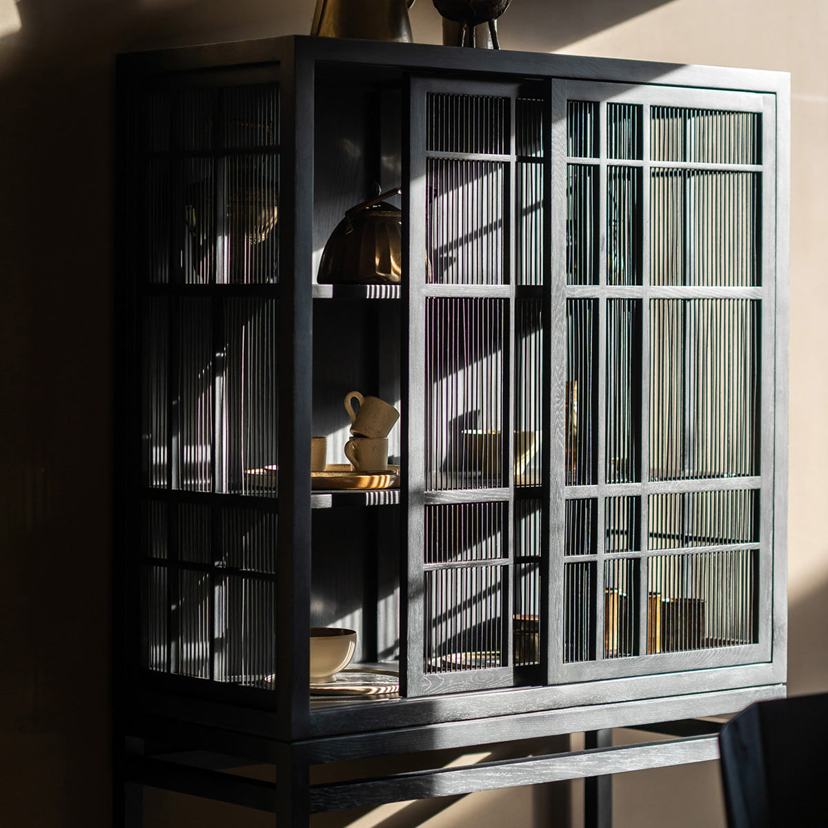 Armoire 2 portes Burung (chêne noir)