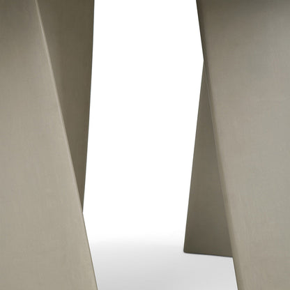 Table à manger d'extérieur en béton Canyon