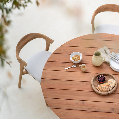 Table à manger ronde d'extérieur Circle (teck, 163 cm)