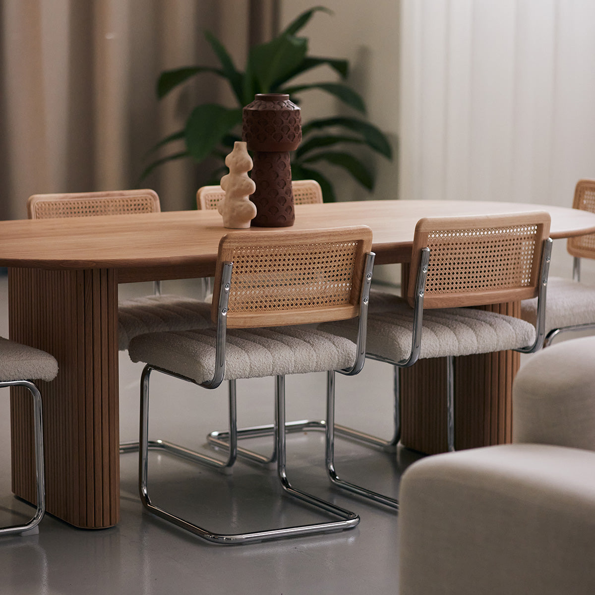 Table à manger ovale noire (280 cm)