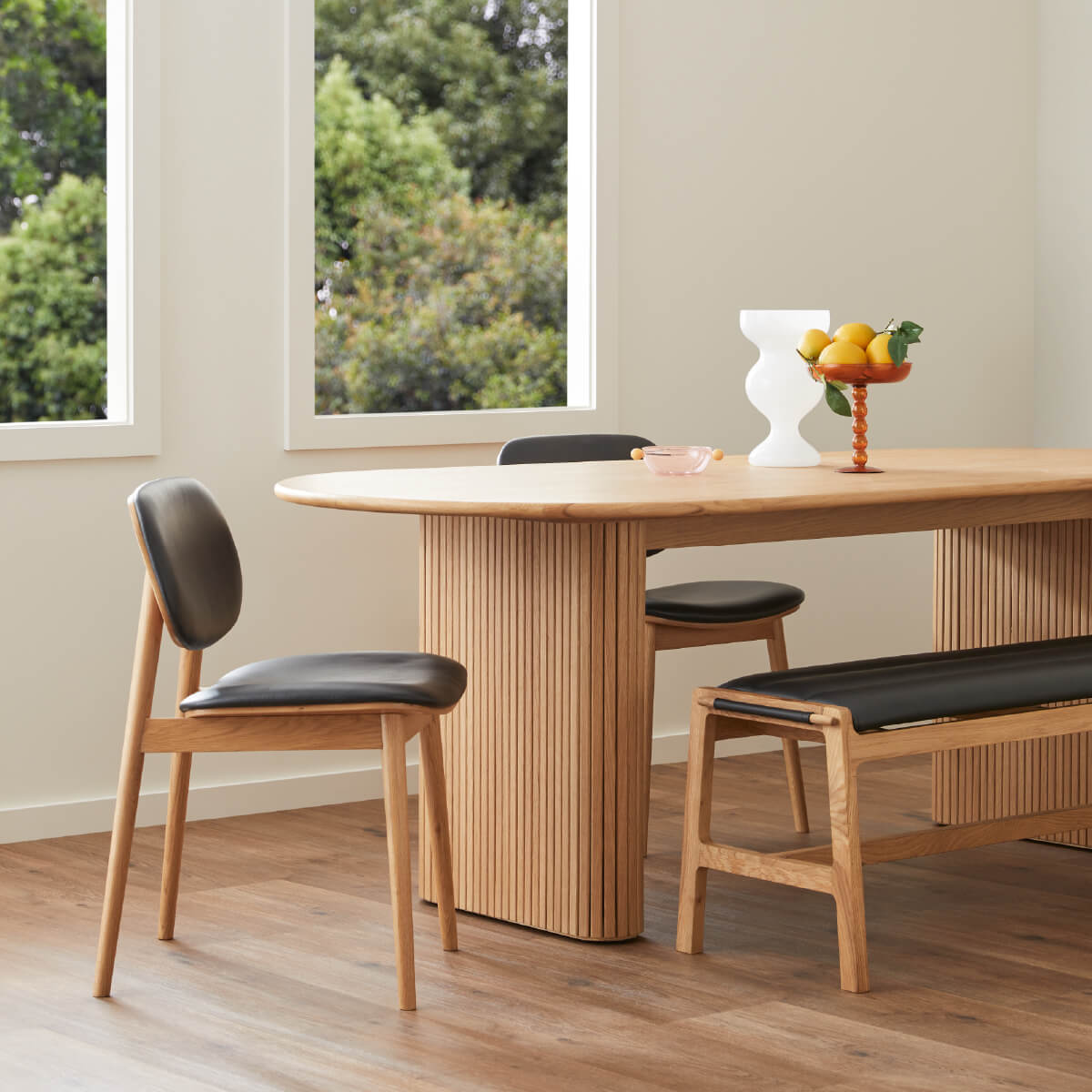 Table à manger ovale noire (220 cm)