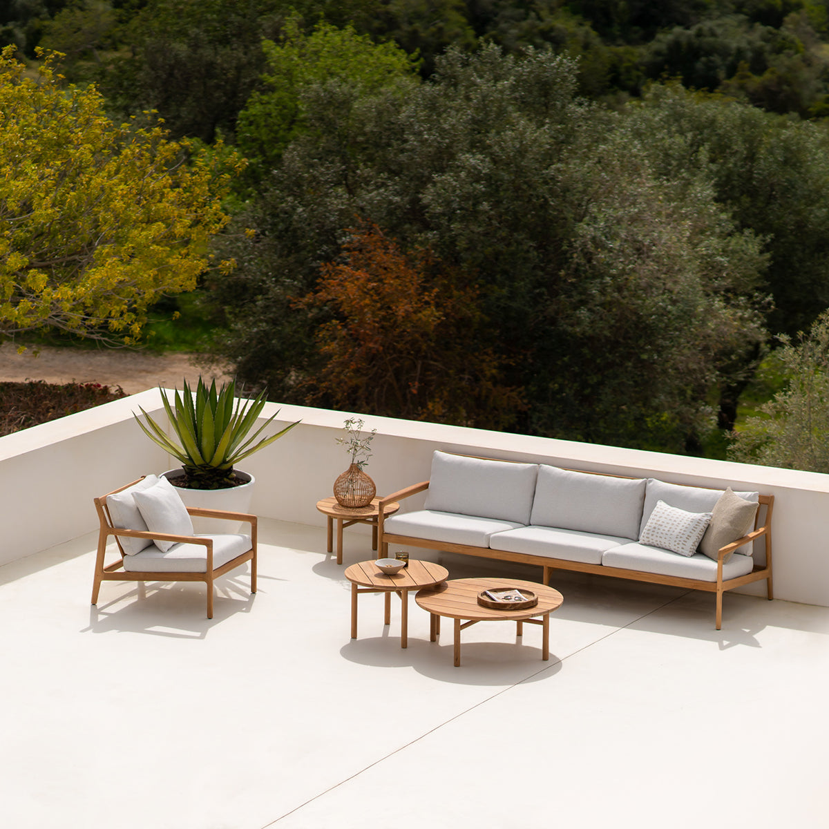 Chaise longue d'extérieur en tissu Jack (teck, blanc cassé)