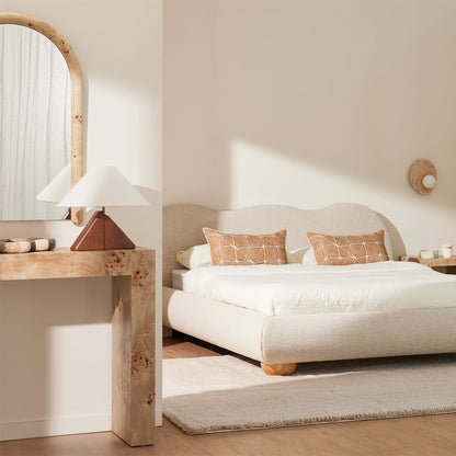 Console Valentina Burlwood