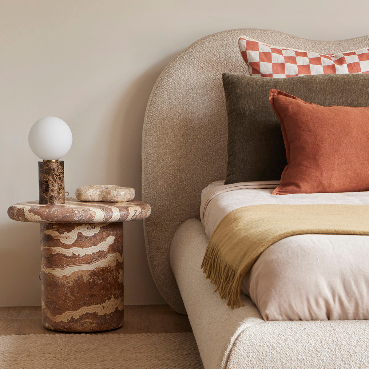 Table d'appoint Azzurra (finition Onyx Tigre)