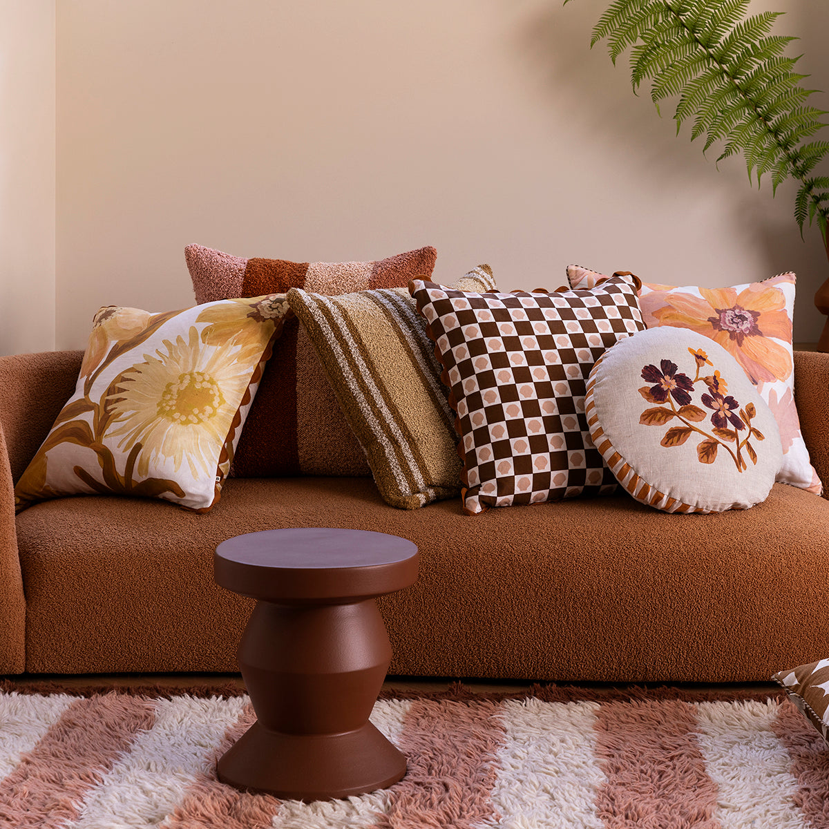 Table d'appoint sur pied (chocolat)