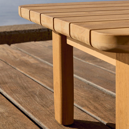 Table d'appoint Tirant (teck)