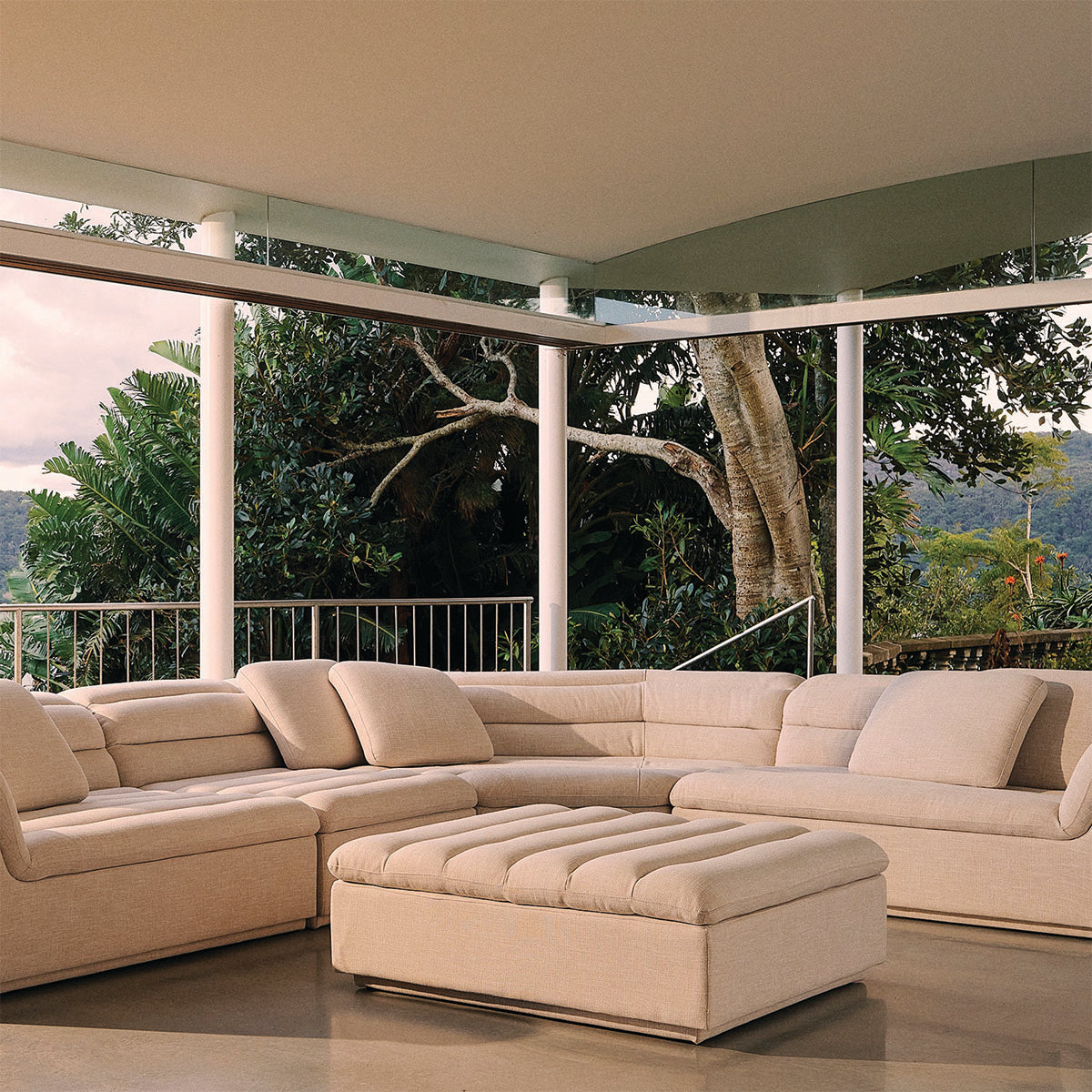 Échantillon Ellison Studios - Byron Oyster